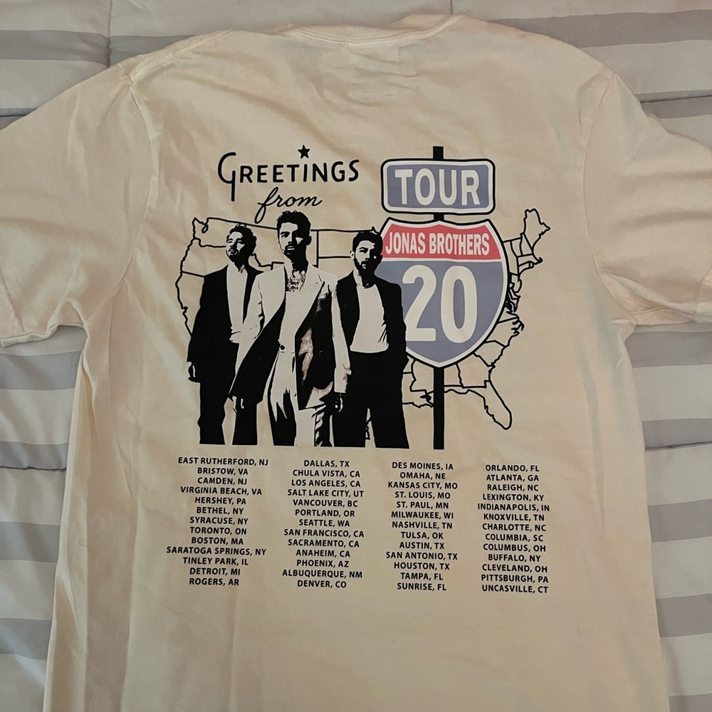 Cream Jonas Brothers Tour T-Shirt